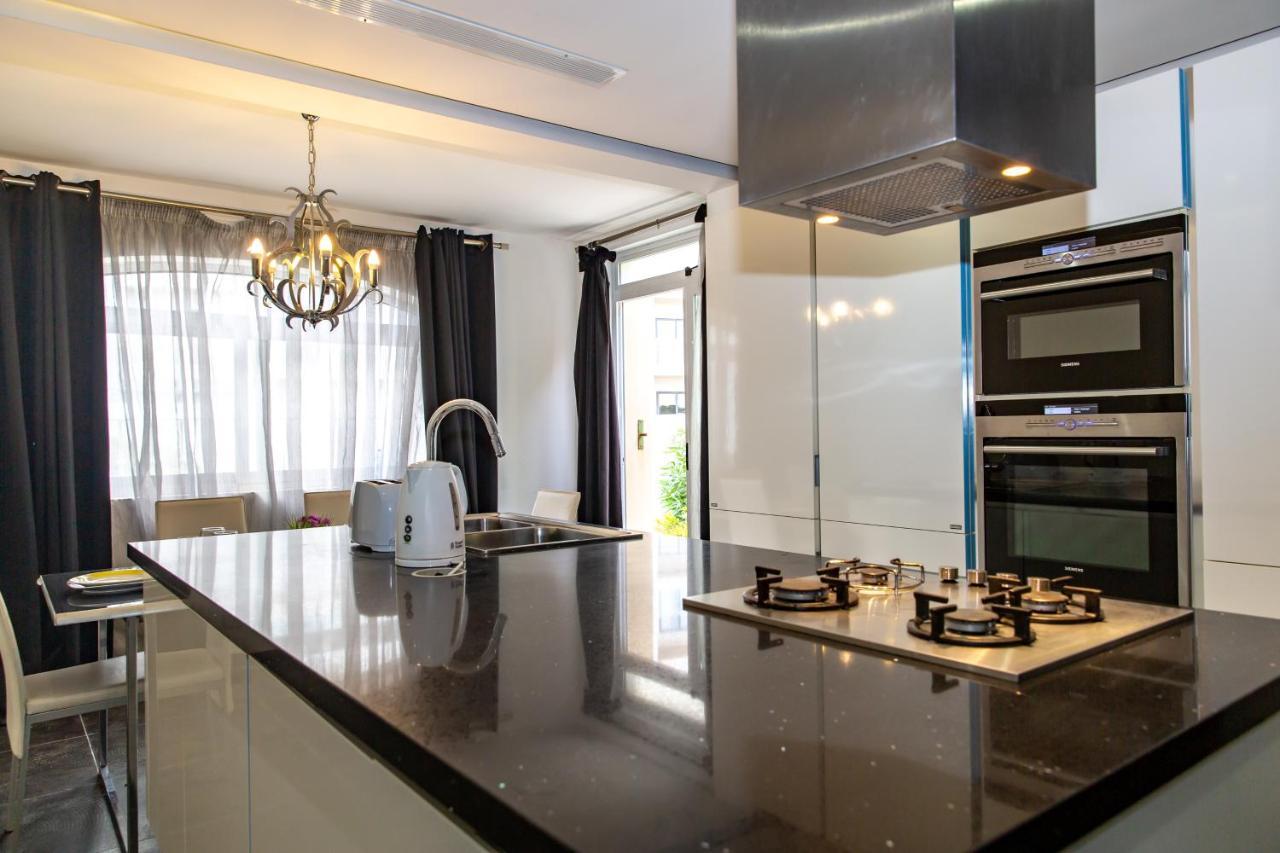 Apartamento Dolmen Court Flat 10, Qawra Bahía de San Pablo Exterior foto
