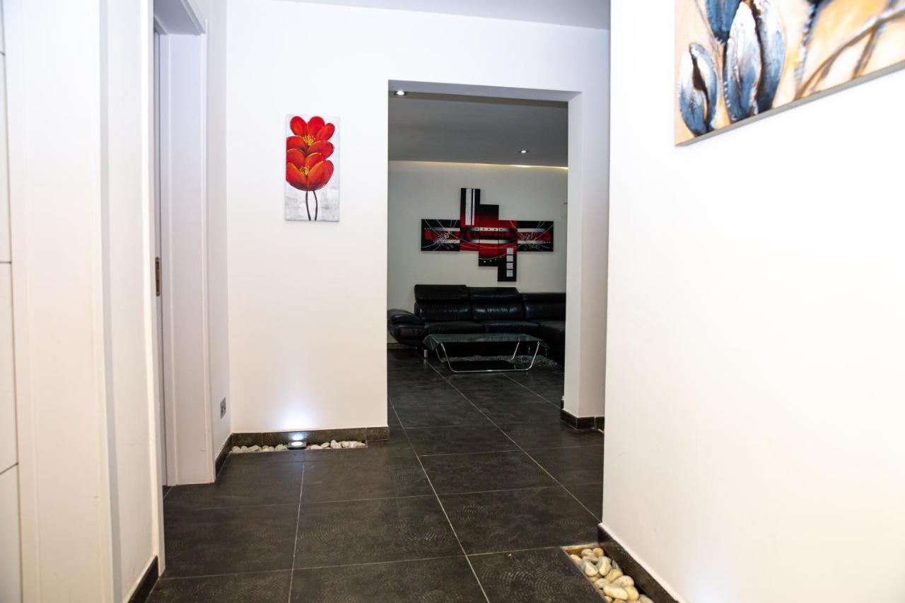 Apartamento Dolmen Court Flat 10, Qawra Bahía de San Pablo Exterior foto