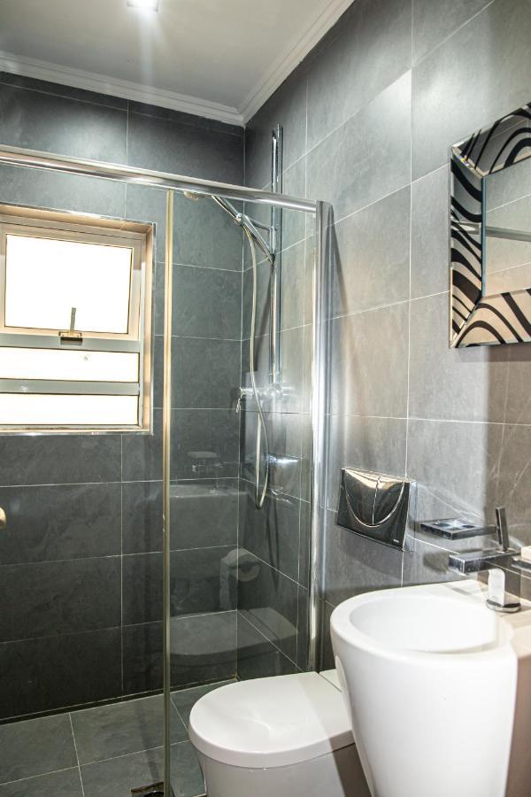 Apartamento Dolmen Court Flat 10, Qawra Bahía de San Pablo Exterior foto
