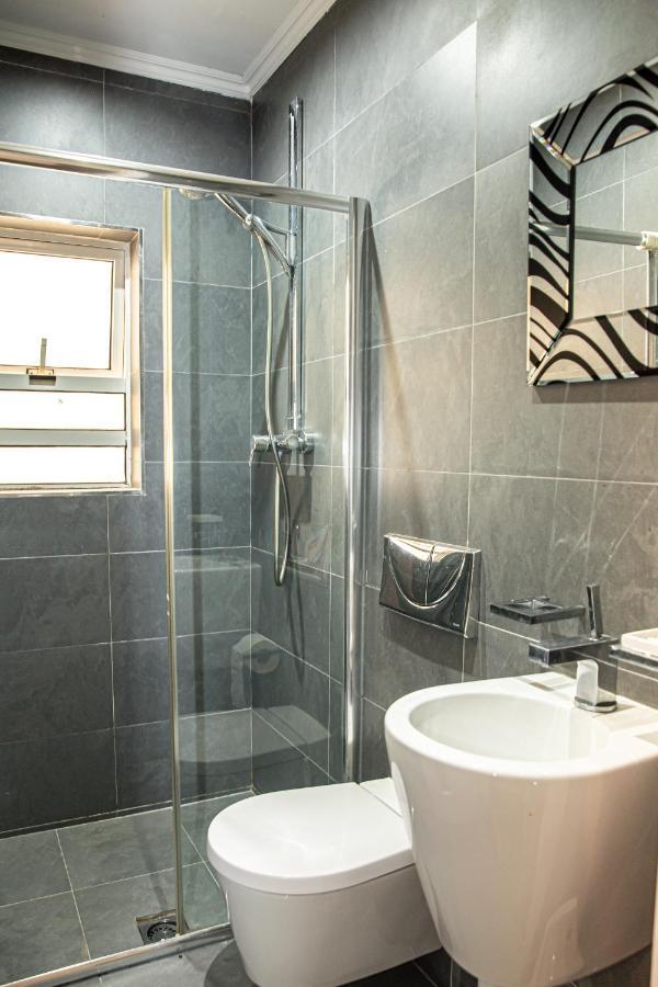 Apartamento Dolmen Court Flat 10, Qawra Bahía de San Pablo Exterior foto