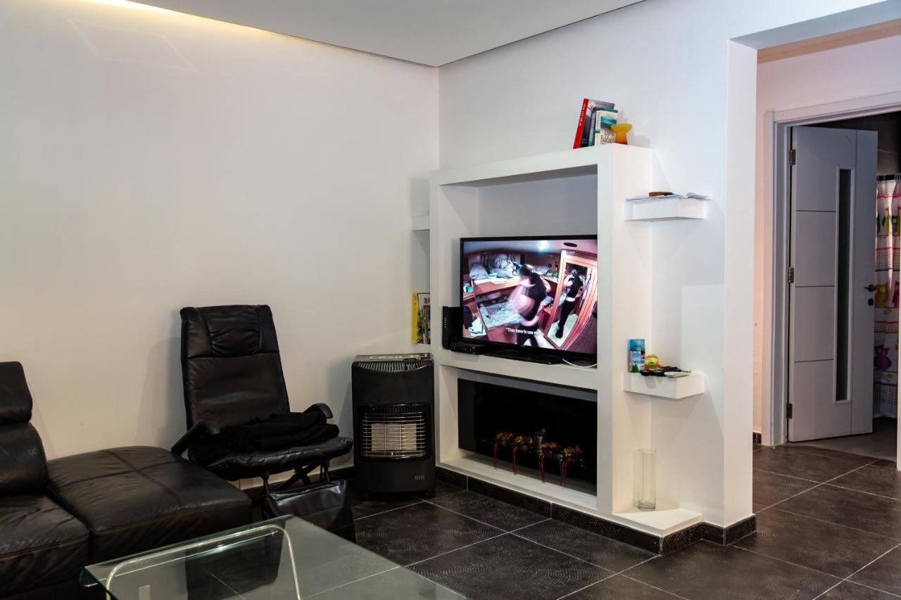 Apartamento Dolmen Court Flat 10, Qawra Bahía de San Pablo Exterior foto